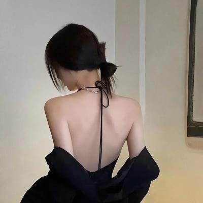 黑色蛋糕