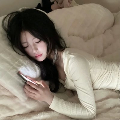 赤裸的美奈子